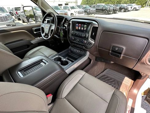 Used 2016 Chevrolet Silverado 2500 LTZ w/ Duramax Plus Package AWD/4WD image 17