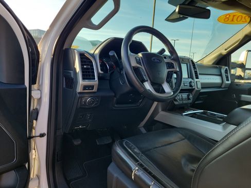 Used 2018 Ford F350 Lariat w/ Lariat Ultimate Package image 21