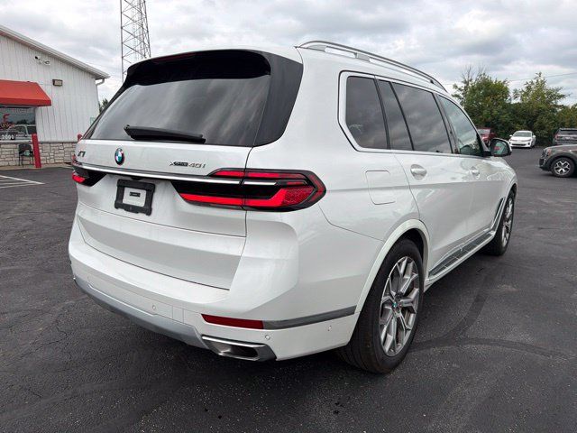 Used 2024 BMW X7 xDrive40i AWD/4WD image 6