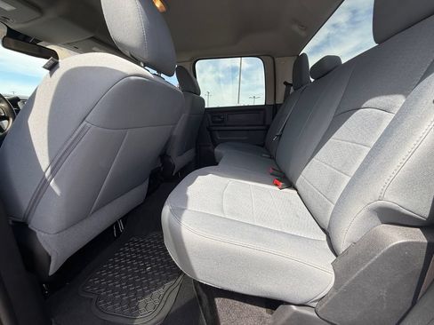 Used 2018 RAM 2500 Tradesman w/ Chrome Appearance Group AWD/4WD image 21