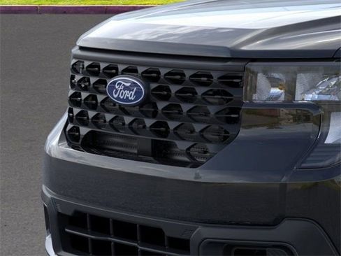 New 2025 Ford Maverick XLT w/ XLT Luxury Package image 18