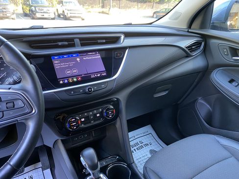 Used 2022 Buick Encore GX Select FWD image 23