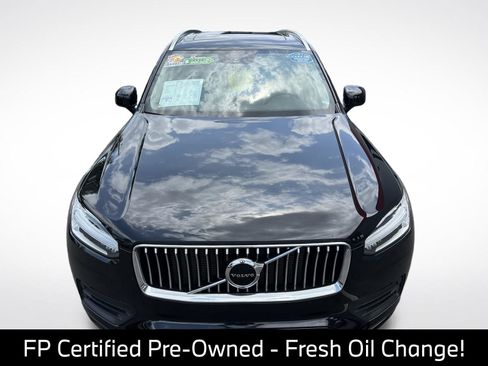 Used 2020 Volvo XC90 T5 Momentum w/ Protection Package Premier FWD image 5