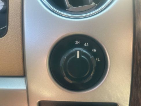 Used 2013 Ford F150 Lariat w/ Luxury Equipment Group AWD/4WD image 29