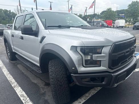 Used 2018 Ford F150 Raptor AWD/4WD image 4