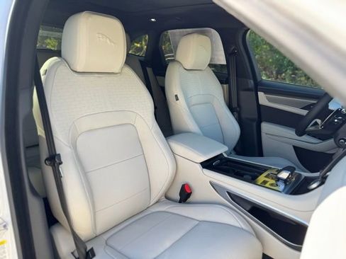New 2026 Jaguar F-PACE R-Dynamic S image 22