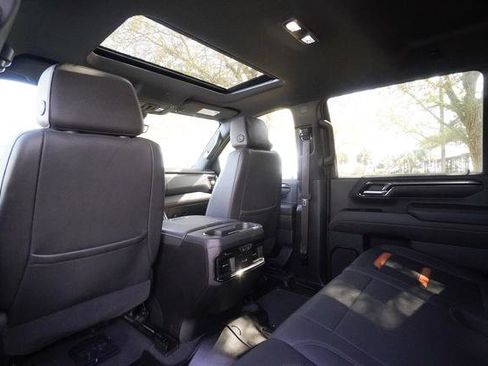 Used 2024 GMC Sierra 2500 AT4 w/ AT4 Premium Plus Package image 28