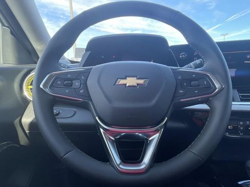 New 2026 Chevrolet Trax LT w/ LT Convenience Package image 24