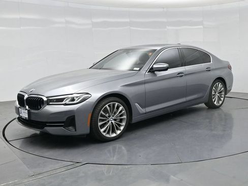 Used 2023 BMW 540i w/ Convenience Package RWD image 61