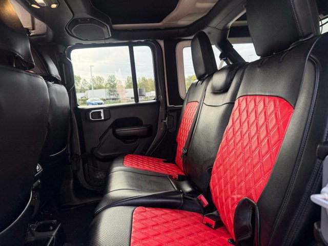 Used 2019 Jeep Wrangler Unlimited Rubicon w/ Dual Top Group AWD/4WD image 15