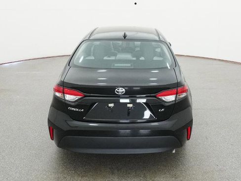 New 2026 Toyota Corolla LE image 18