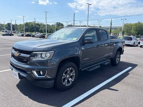 Used 2017 Chevrolet Colorado Z71 AWD/4WD image 1