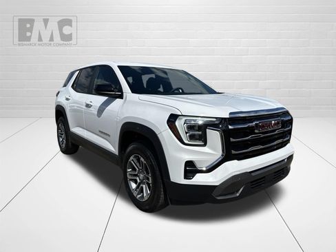 Used 2026 GMC Terrain Elevation AWD/4WD image 2