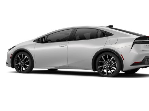 New 2026 Toyota Prius Plug-In Hybrid FWD image 5