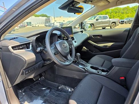 Used 2024 Toyota Corolla LE FWD image 20