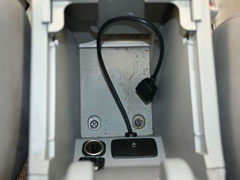 Used 2010 Subaru Forester 2.5X Limited image 18