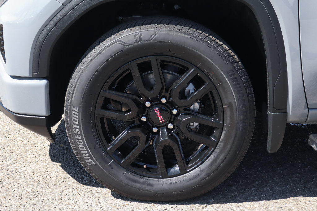 Used 2024 GMC Sierra 1500 Elevation w/ LPO, Elevation Black Package RWD image 46