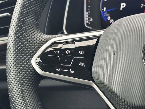 Certified 2022 Volkswagen Jetta GLI Autobahn w/ GLI Black Package image 22