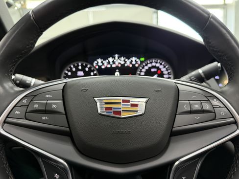 Used 2018 Cadillac CT6 Luxury AWD/4WD image 17