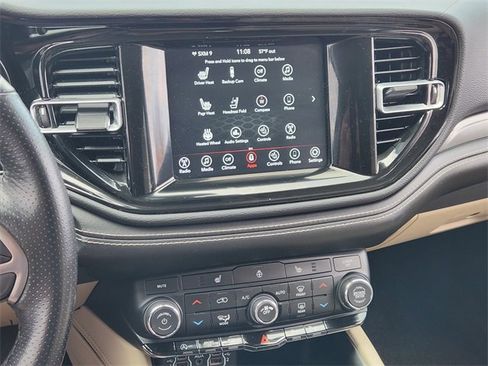 Used 2021 Dodge Durango SXT image 17