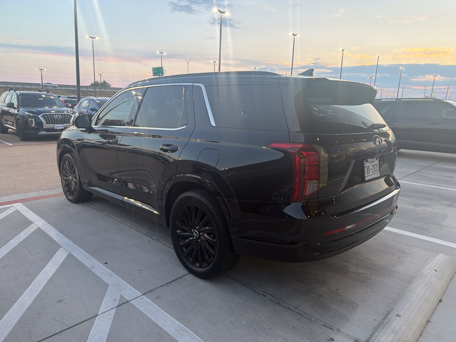Used 2024 Hyundai Palisade Calligraphy AWD/4WD image 7