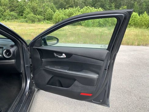 Used 2021 Kia Forte GT-Line image 19