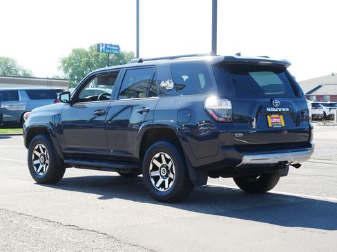 Used 2024 Toyota 4Runner TRD Off-Road Premium w/ Off Road Premium Plus Package AWD/4WD image 5
