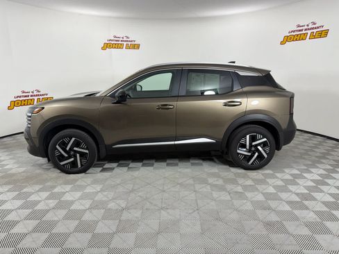Certified 2026 Nissan Kicks SV w/ Interior Electronics Package FWD image 2