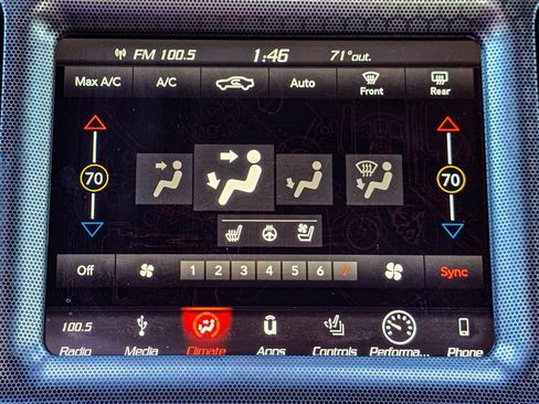 Used 2018 Dodge Challenger R/T Scat Pack w/ Dynamics Package image 17