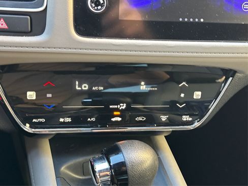 Used 2020 Honda HR-V EX image 30