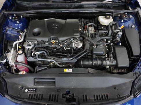 Used 2025 Toyota Camry LE image 13