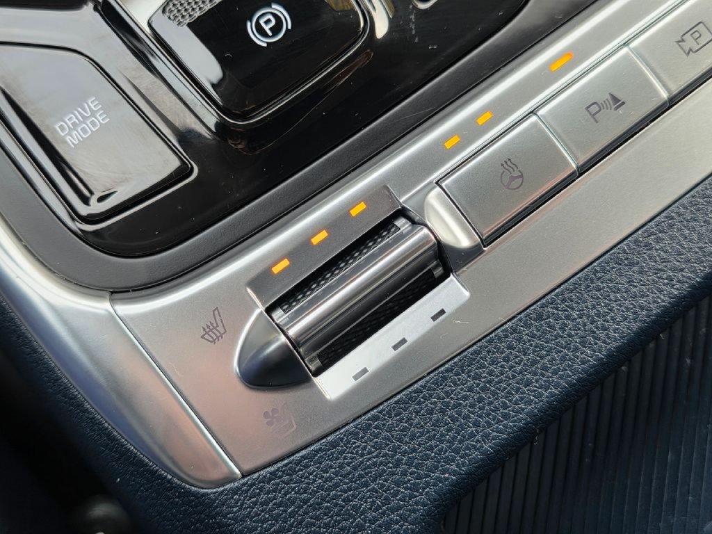 Used 2025 Kia Carnival SX Prestige FWD image 78