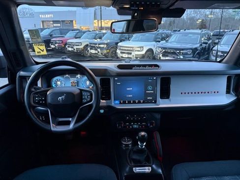 Certified 2025 Ford Bronco Heritage Edition image 6