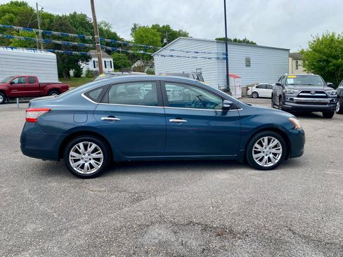 Used 2015 Nissan Sentra SL FWD image 8