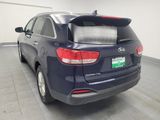 Used 2016 Kia Sorento LX image 6