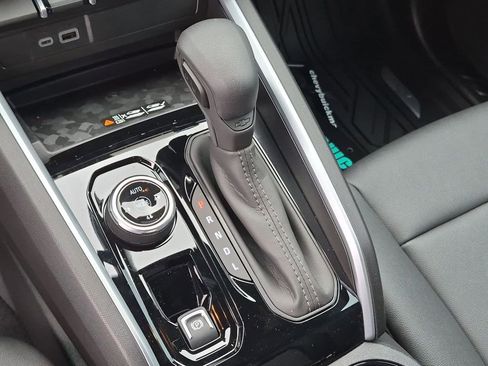 New 2026 Chevrolet Colorado Trail Boss AWD/4WD image 14