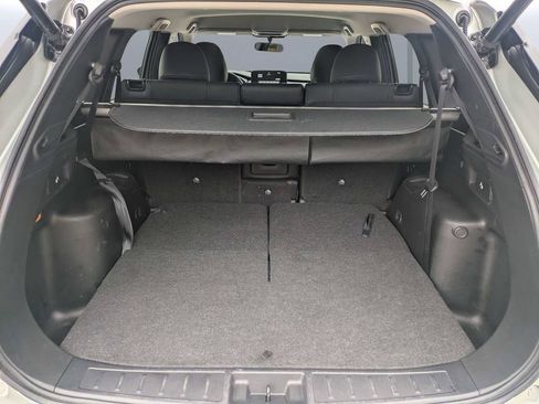 Used 2024 Mitsubishi Outlander SE FWD image 12