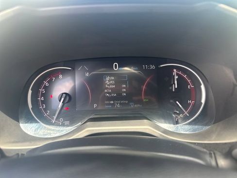 Used 2024 Toyota RAV4 XLE FWD image 6