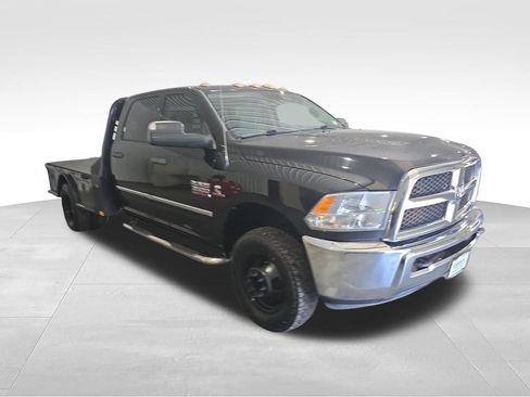 Used 2016 RAM 3500 Tradesman w/ Chrome Appearance Group AWD/4WD image 7