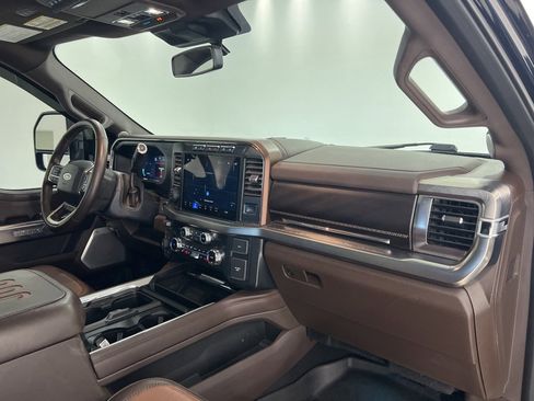 Used 2024 Ford F350 King Ranch w/ FX4 Off-Road Package image 26