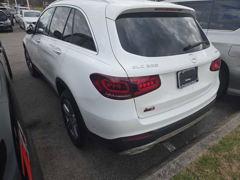 Used 2022 Mercedes-Benz GLC 300 4MATIC w/ Premium Package Lite image 6