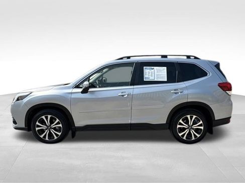 Used 2022 Subaru Forester Limited w/ Popular Package #3 AWD/4WD image 4
