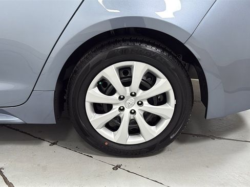 Certified 2025 Toyota Corolla LE image 23