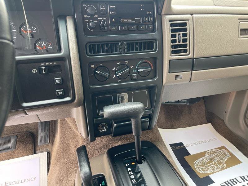 Used 1994 Jeep Grand Cherokee Laredo AWD/4WD image 33