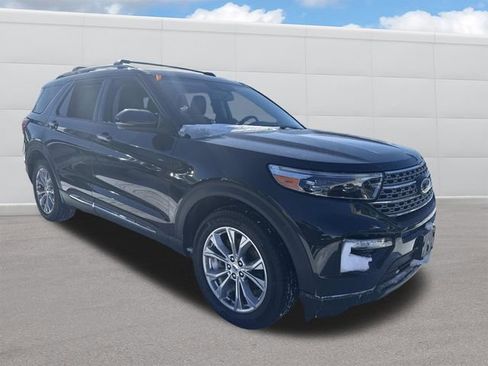 Used 2023 Ford Explorer Limited w/ Limited Technology Package image 13