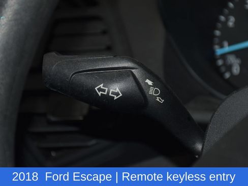 Used 2018 Ford Escape SE FWD image 10