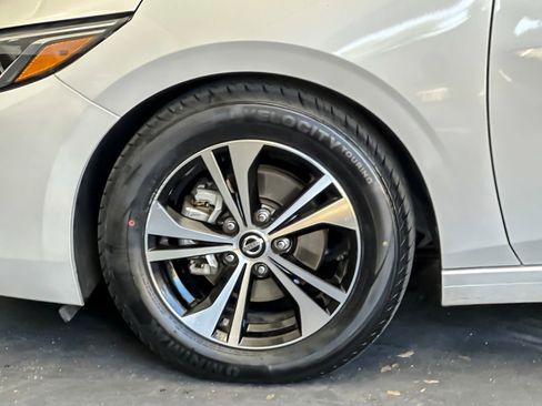 Used 2022 Nissan Sentra SV w/ Trunk Package FWD image 23