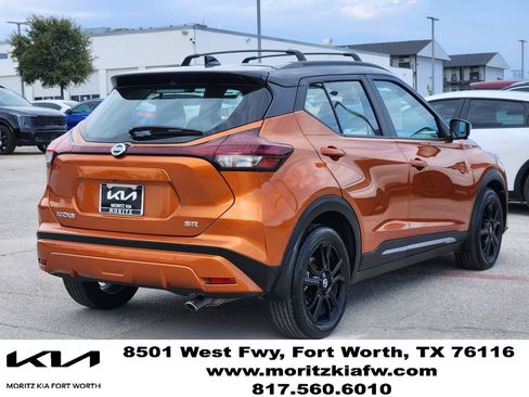 Used 2021 Nissan Kicks SR w/ SR Premium Package FWD image 4