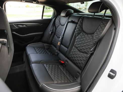 Used 2024 Cadillac CT5 V Blackwing w/ Carbon Fiber Package 1 RWD image 30