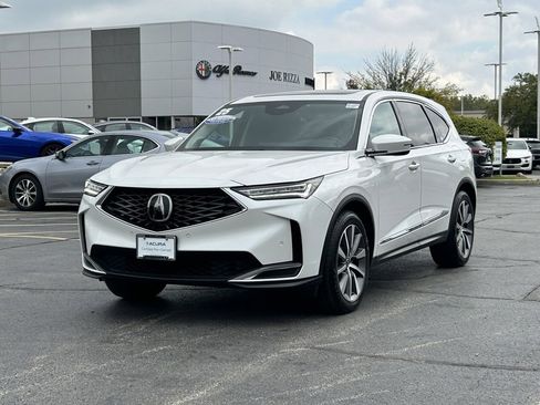 Certified 2025 Acura MDX Technology Package image 5